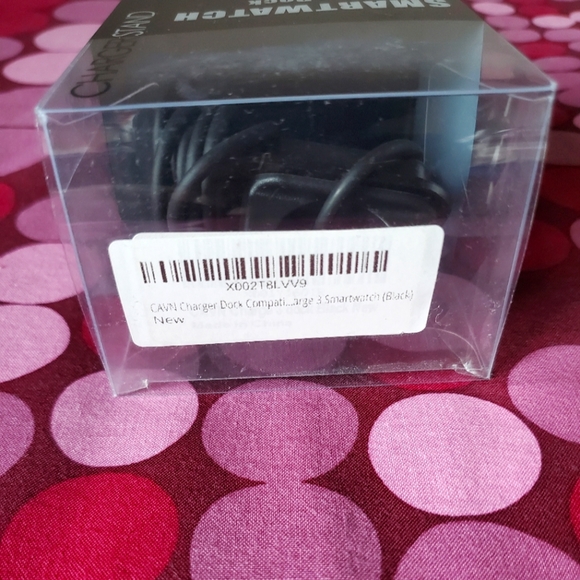 Cavn Fitbit Charge 3 Charging Dock - Picture 2 of 4